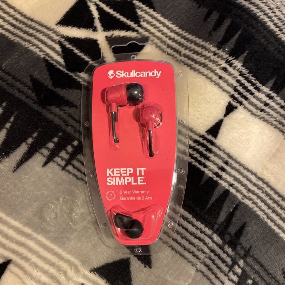 New Skull Candy Headphones *BRAND NEW*